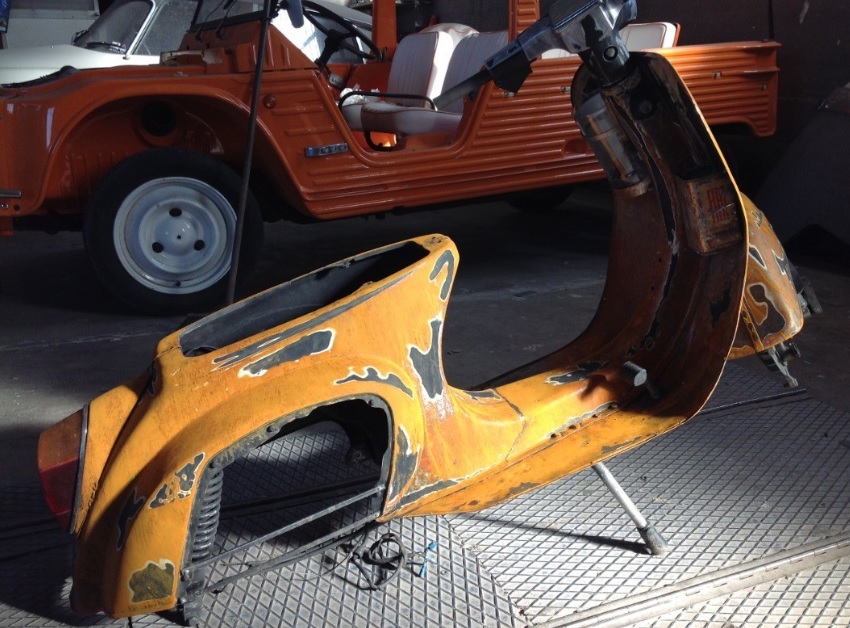 restauro vespa carrozzeria